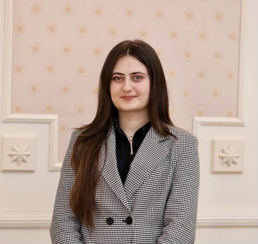 Hürü Tinatiyeva İbrahim