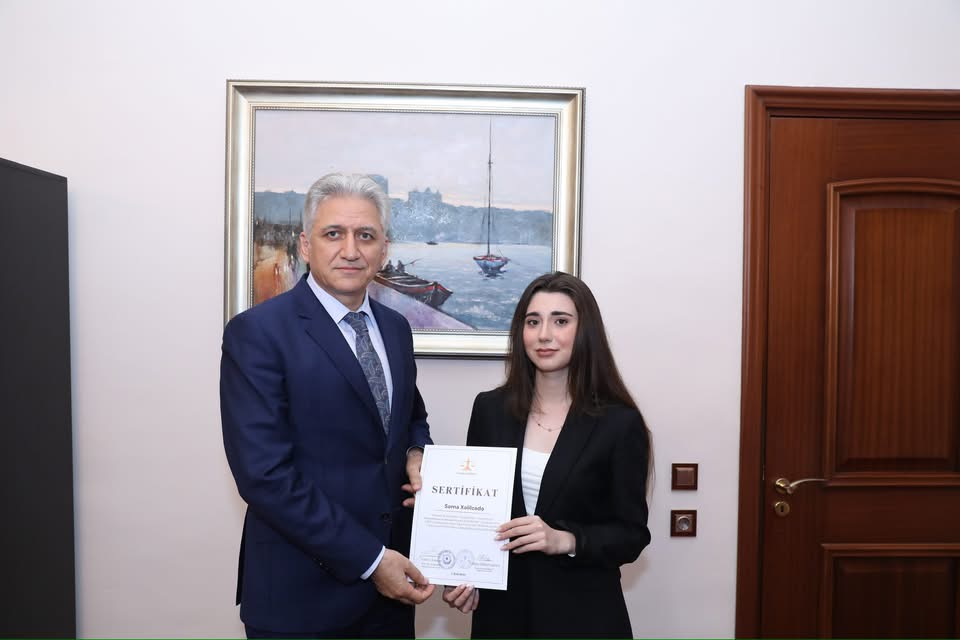 Bakı Ağır Cinayətlər Məhkəməsində könüllülərin sertifikasiyası