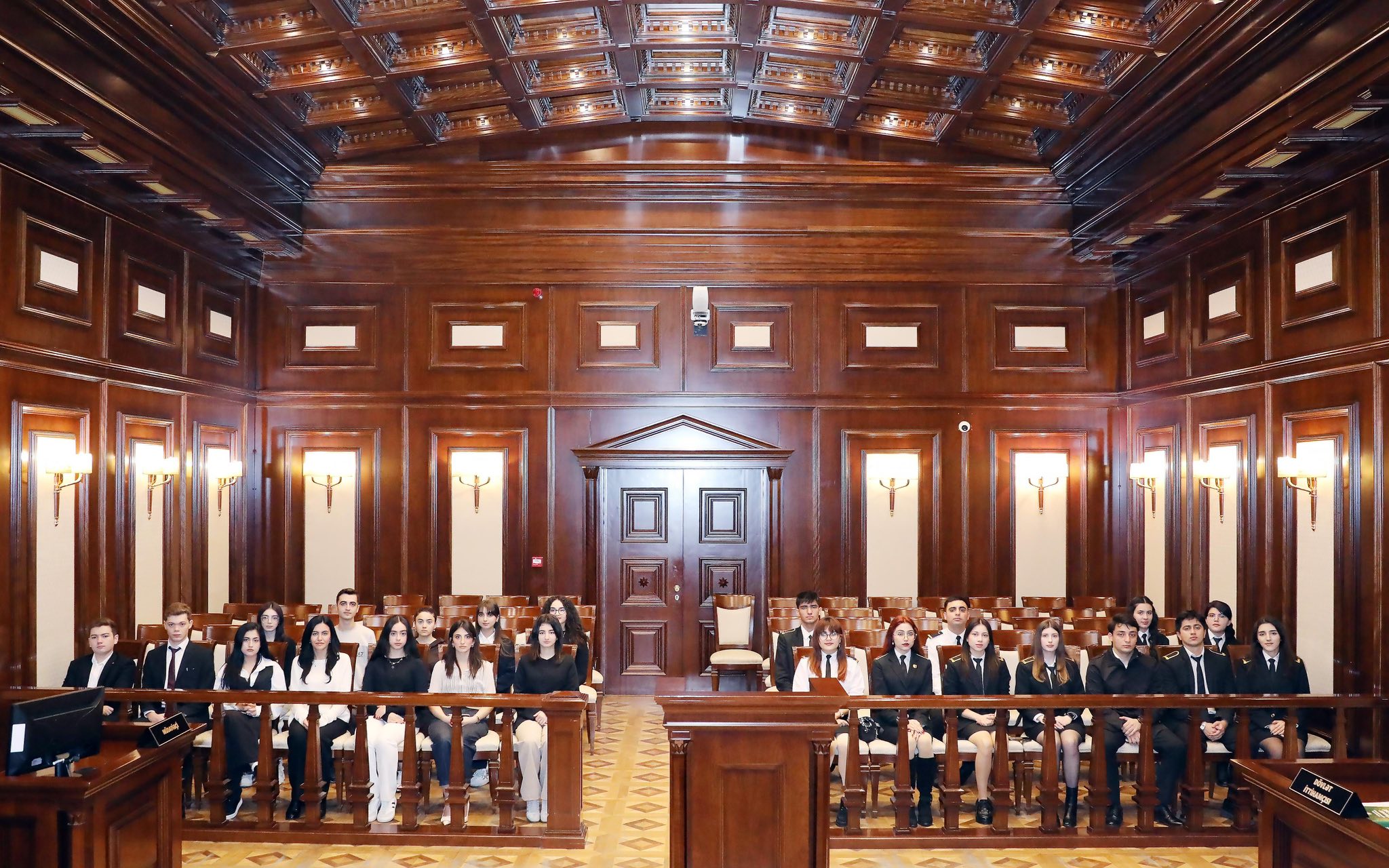 "Femida Könüllüləri"  görüşdə