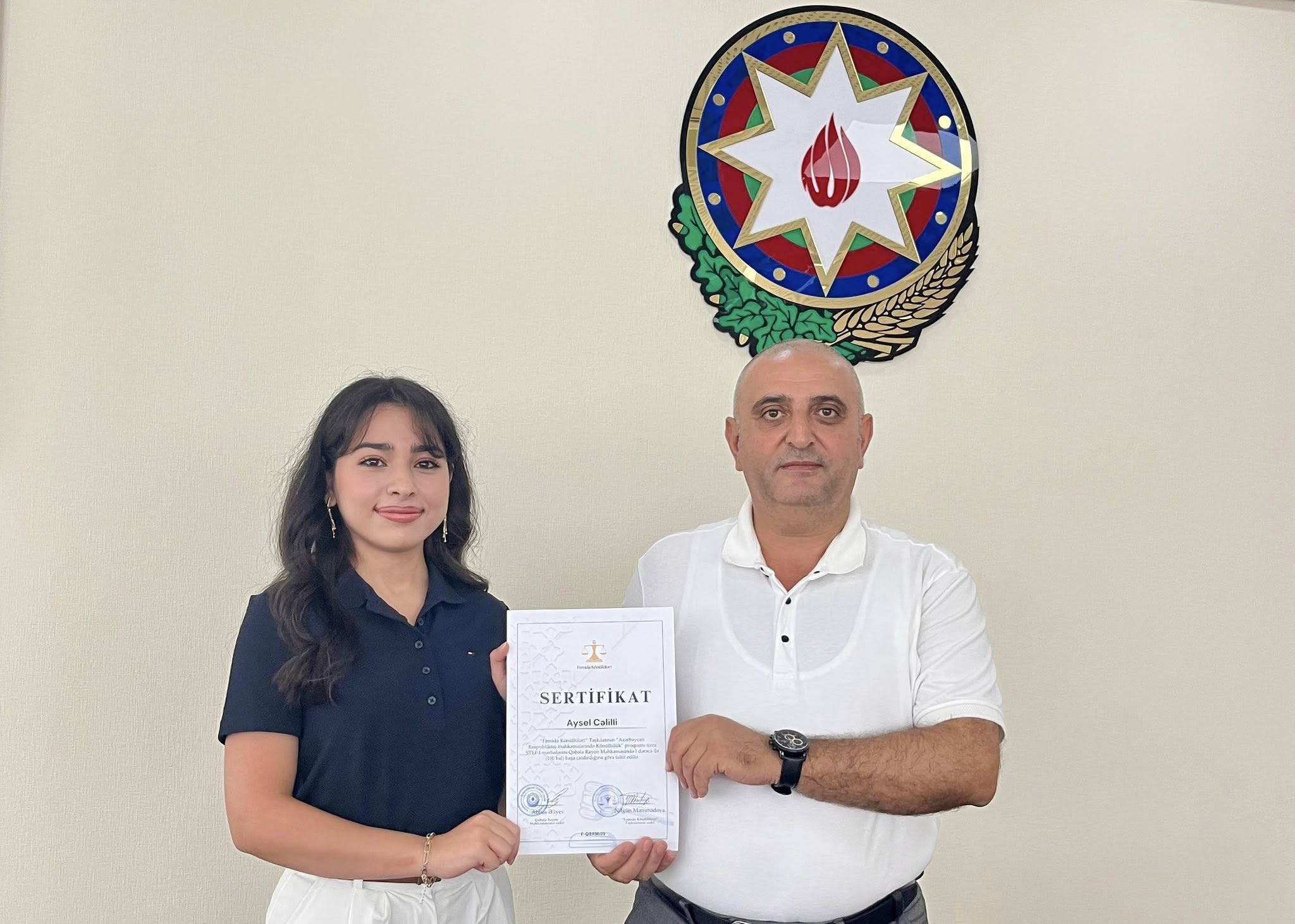 Qəbələ Rayon Məhkəməsində könüllülərin sertifikasiyası