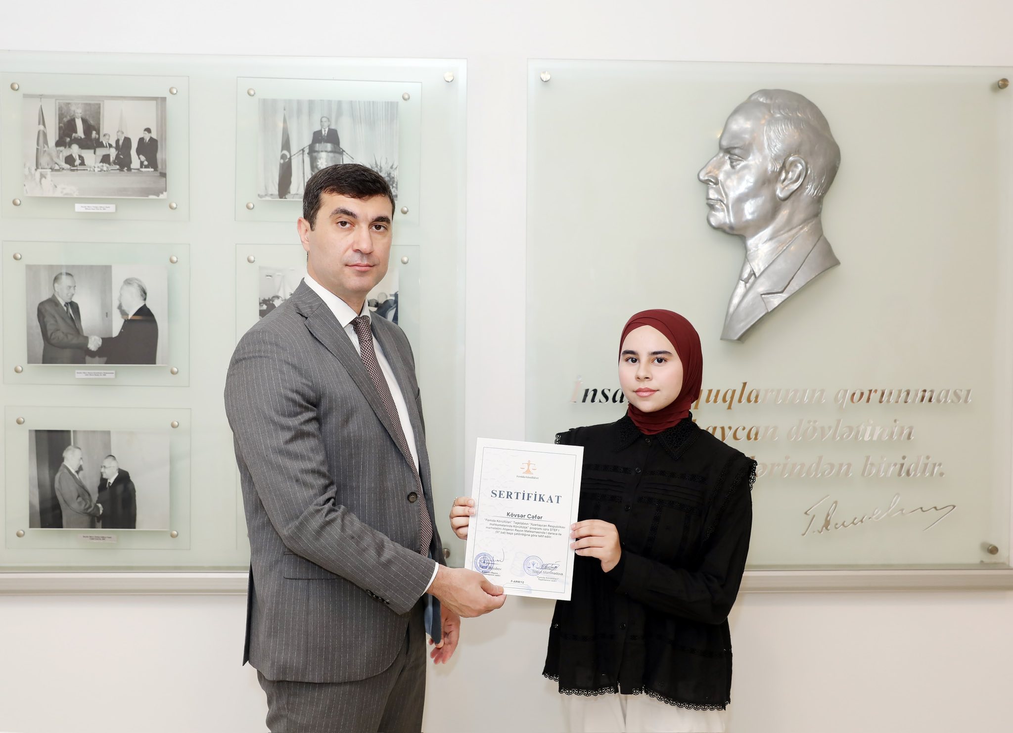 Abşeron Rayon Məhkəməsində könüllülərin sertifikasiyası