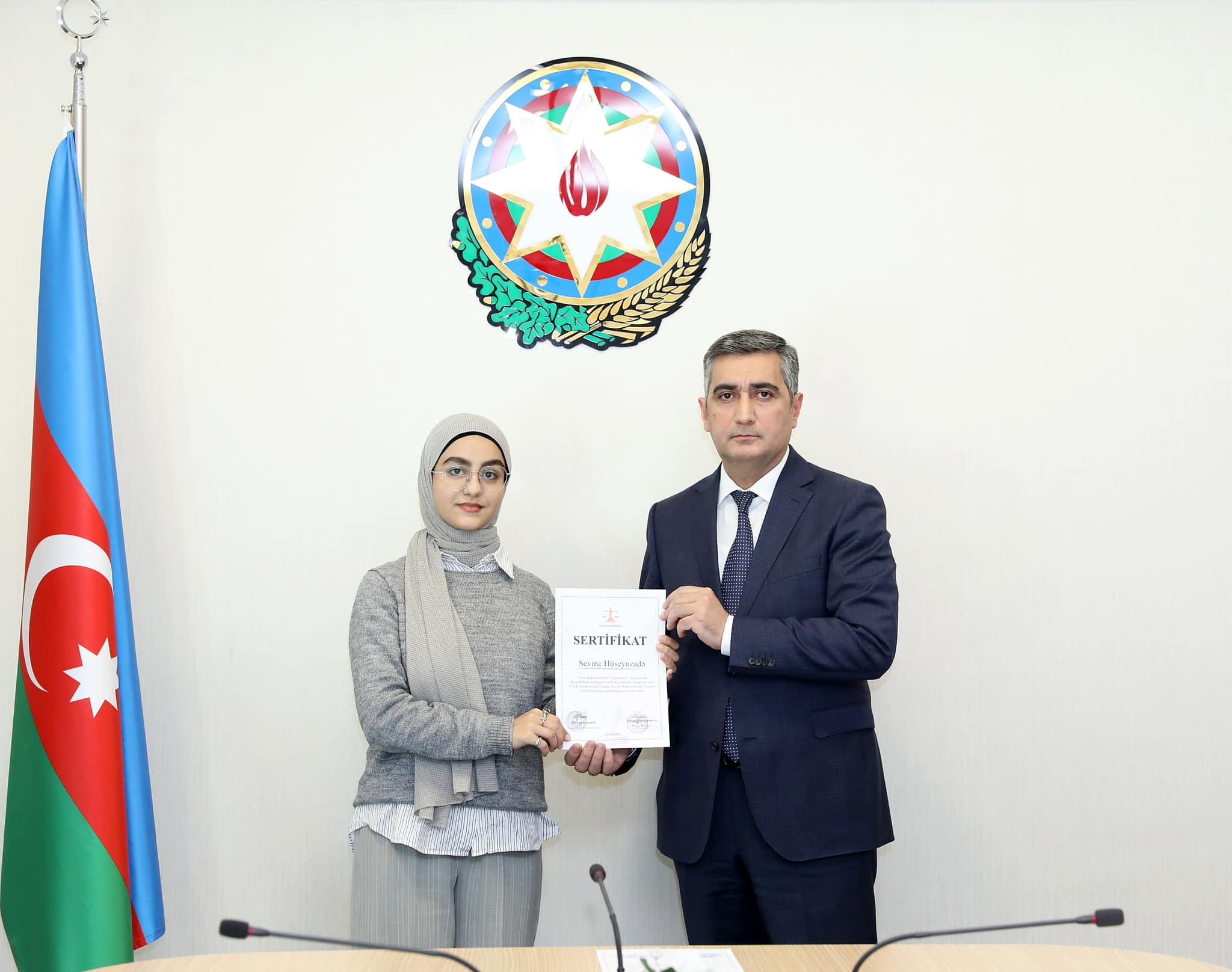 Nizami Rayon Məhkəməsində könüllülərin sertifikasiyası