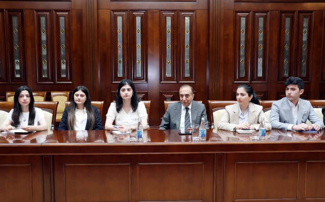 #LegalMeetUp layihəsinin çərçivəsində Nizami Səfərovla görüş