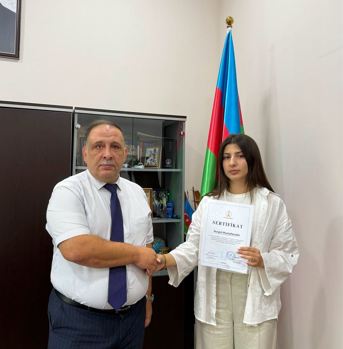 Qax Rayon Məhkəməsində Femida Könüllülərinin sertifikasiyası
