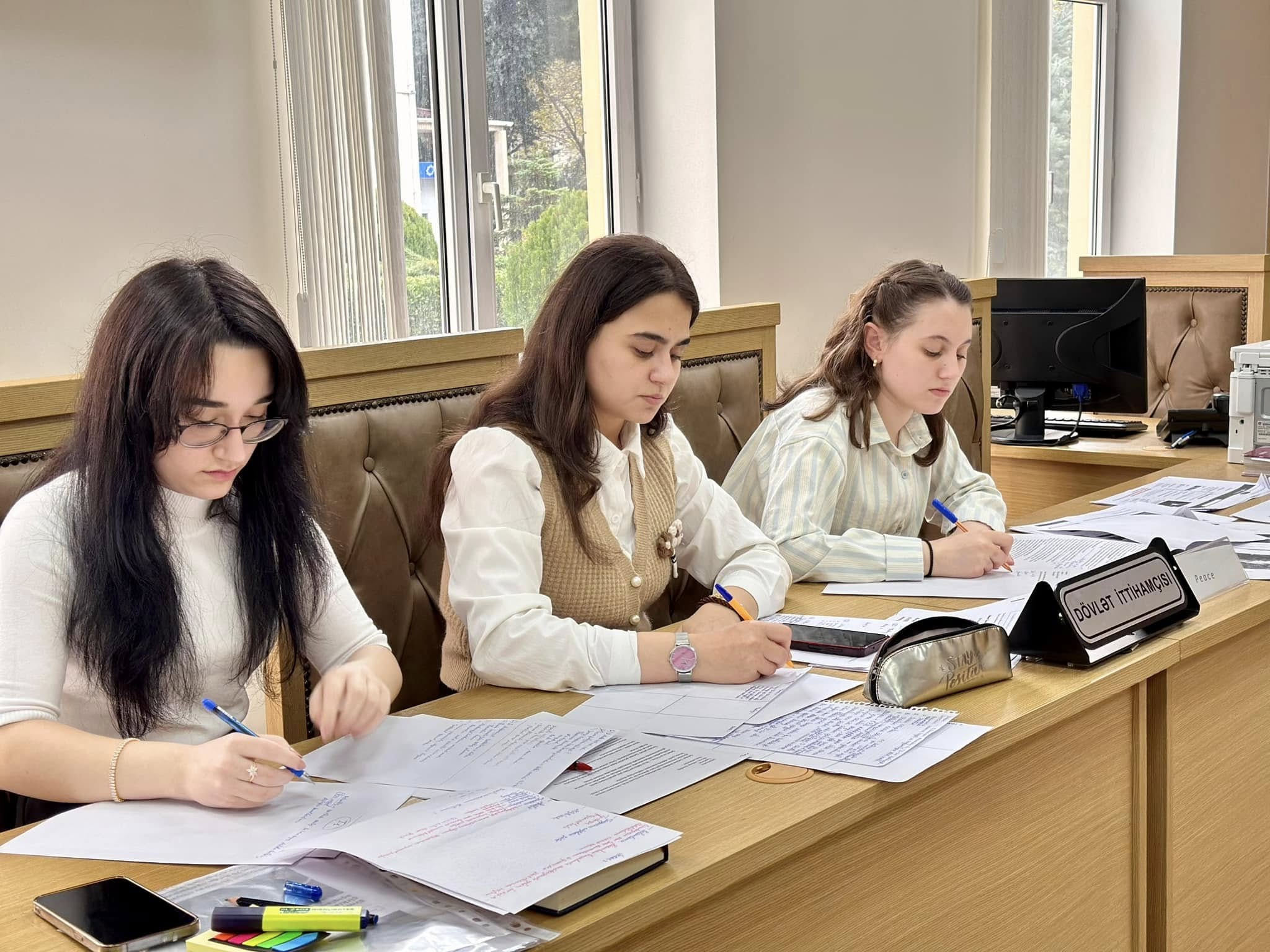 II Daxili Debat Müsabiqəsinin ilkin mərhələsi keçirilib