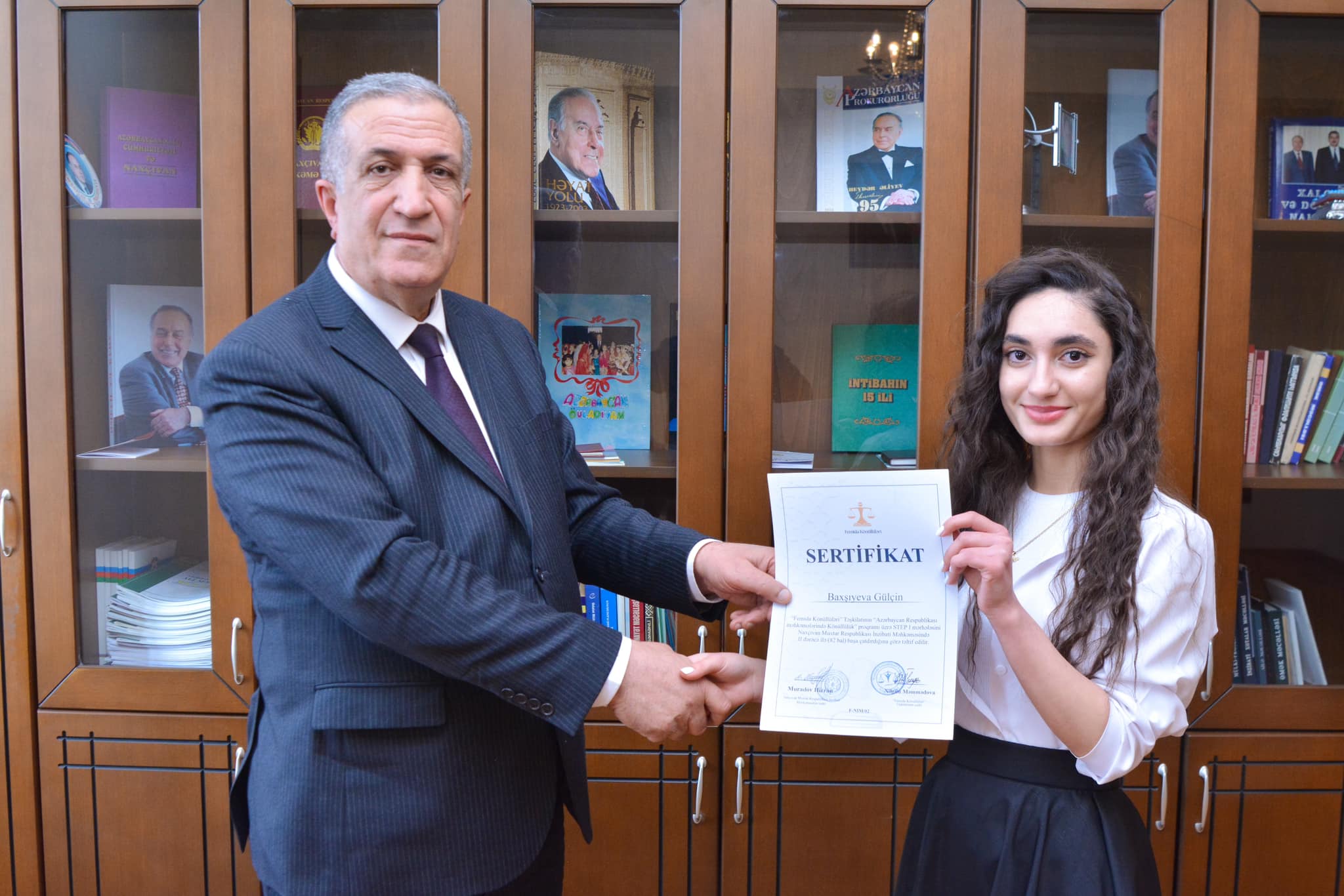 Naxçıvan İnzibati Məhkəməsində  könüllülərin sertifikasiyası