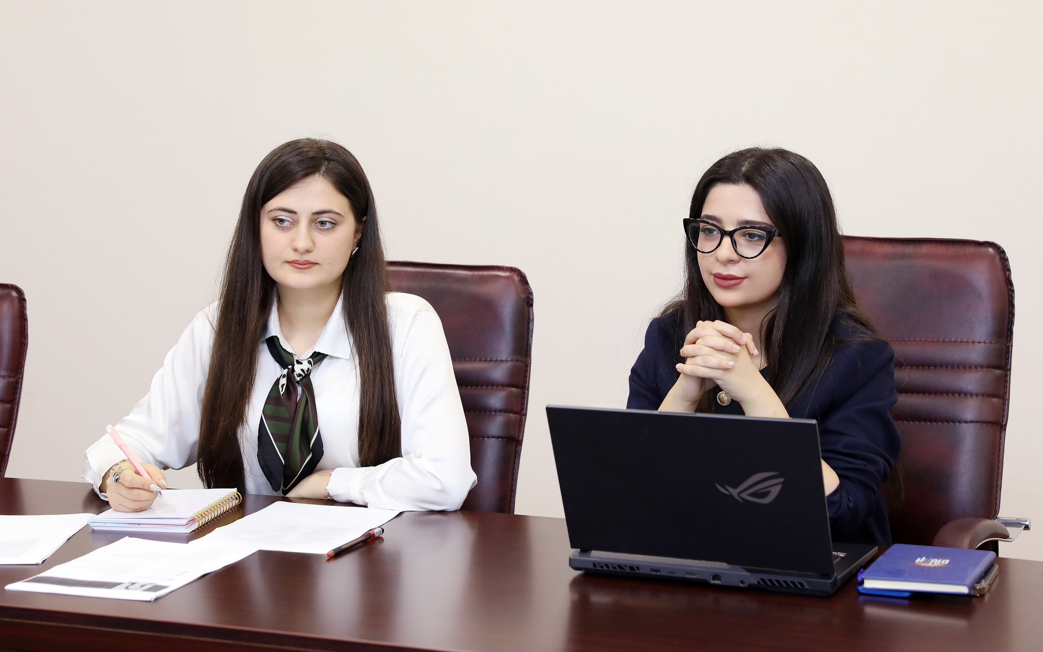 Əməkdaşlıq üçün müsahibələr