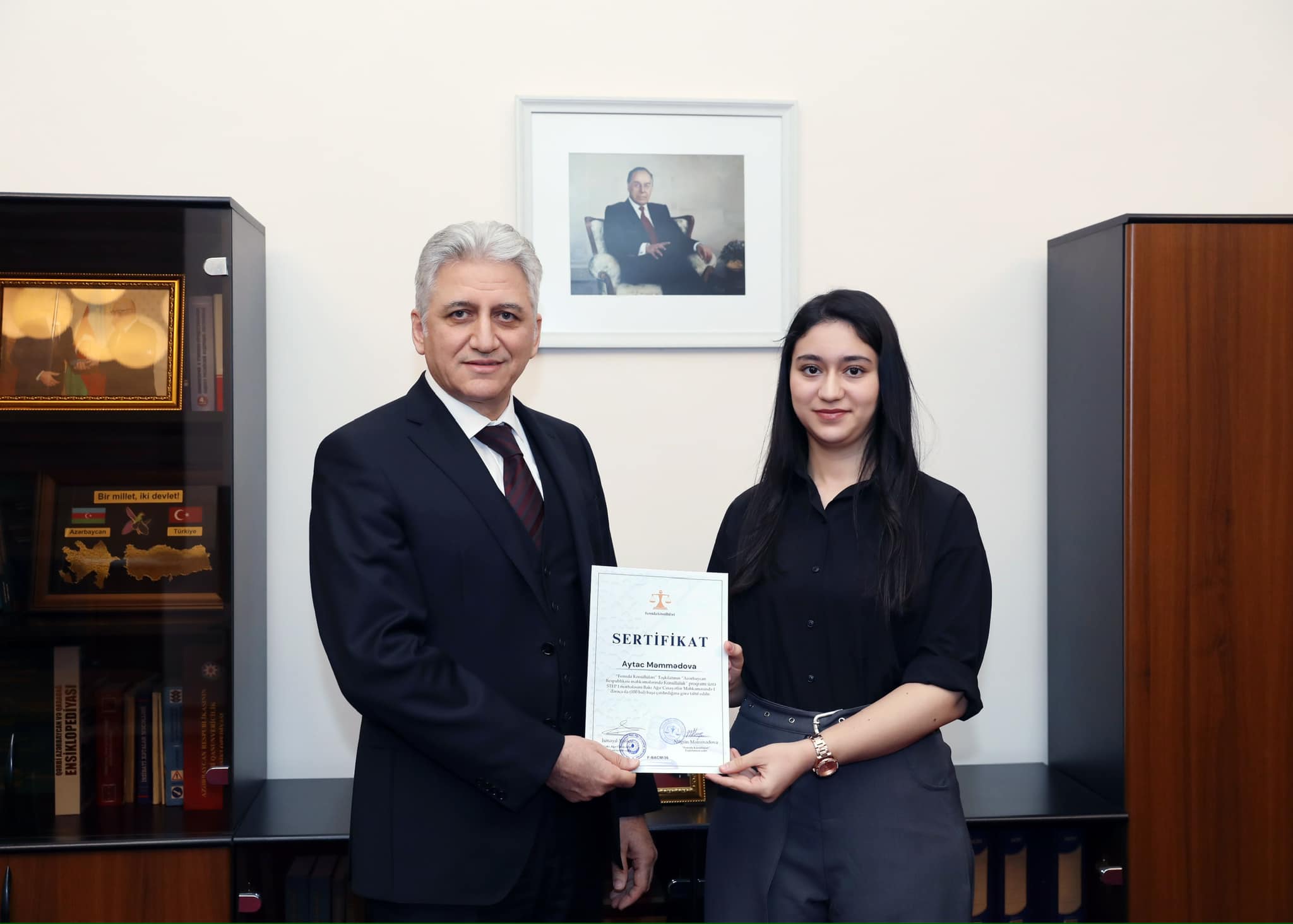 Bakı Ağır Cinayətlər Məhkəməsində könüllülərin sertifikasiyası