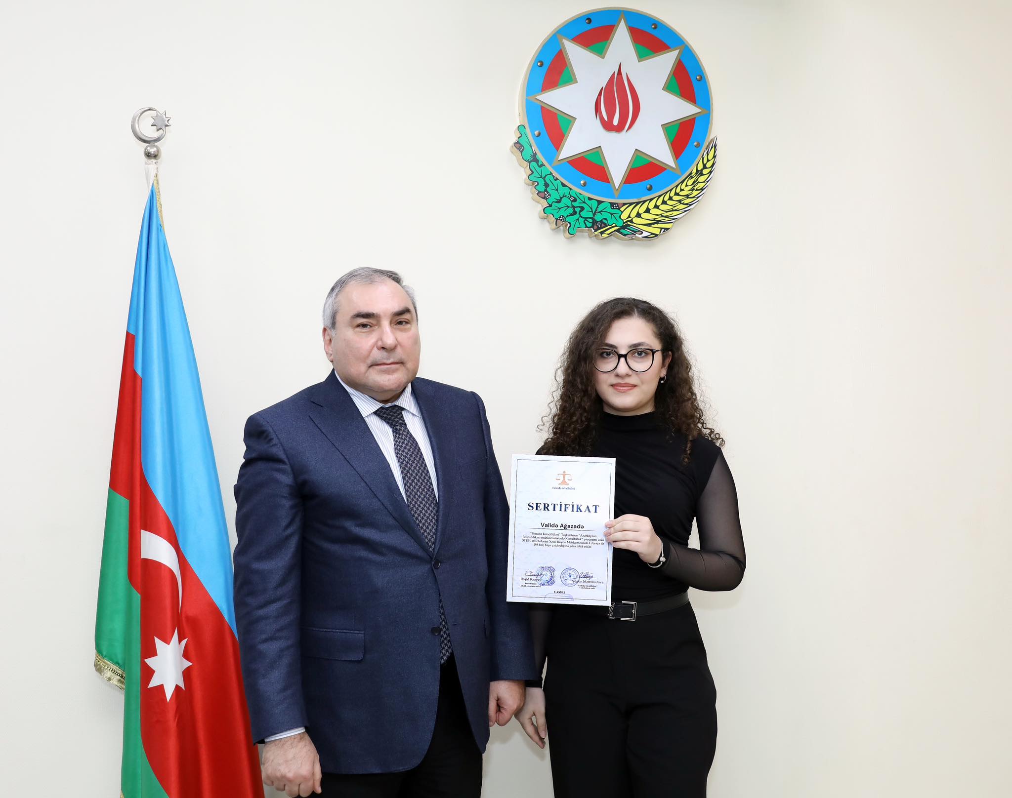 Xətai Rayon Məhkəməsində könüllülərin sertifikasiyası
