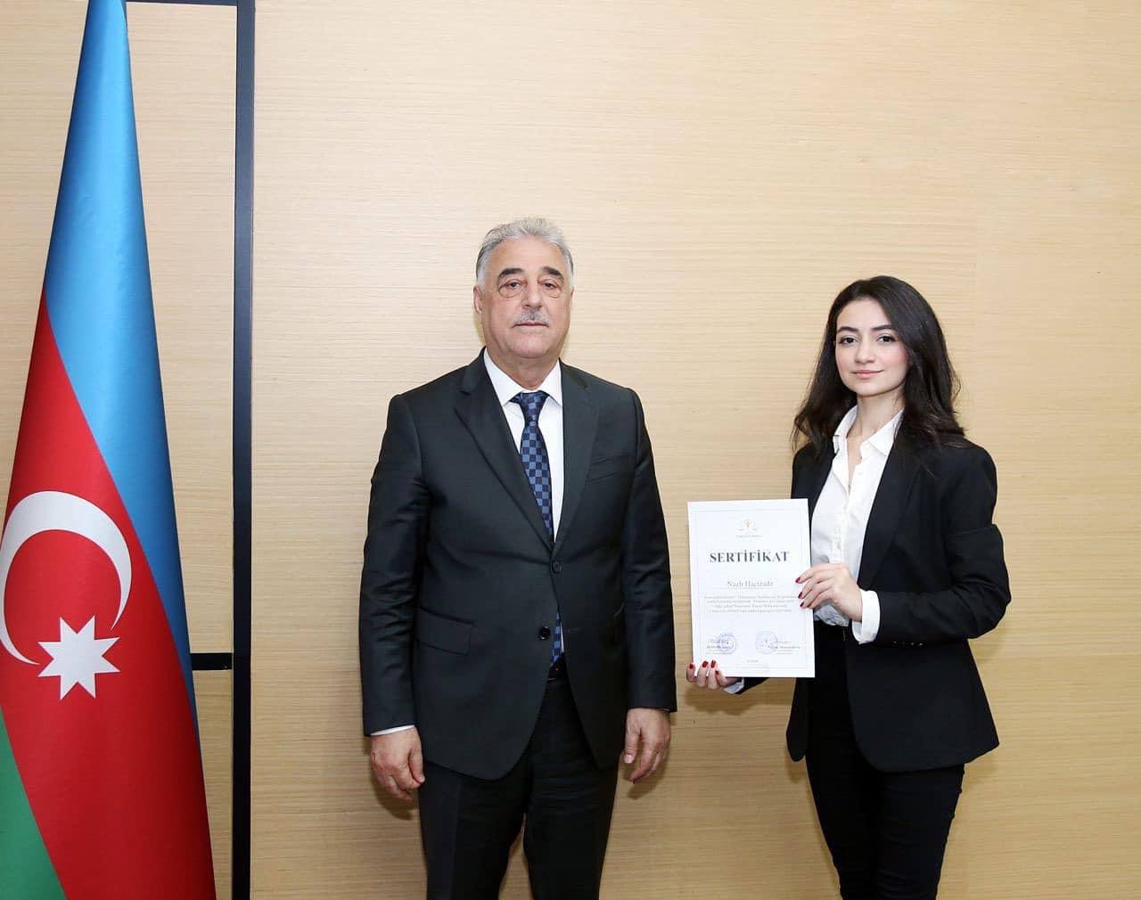 Nərimanov Rayon Məhkəməsində könüllülərin sertifikasiyası