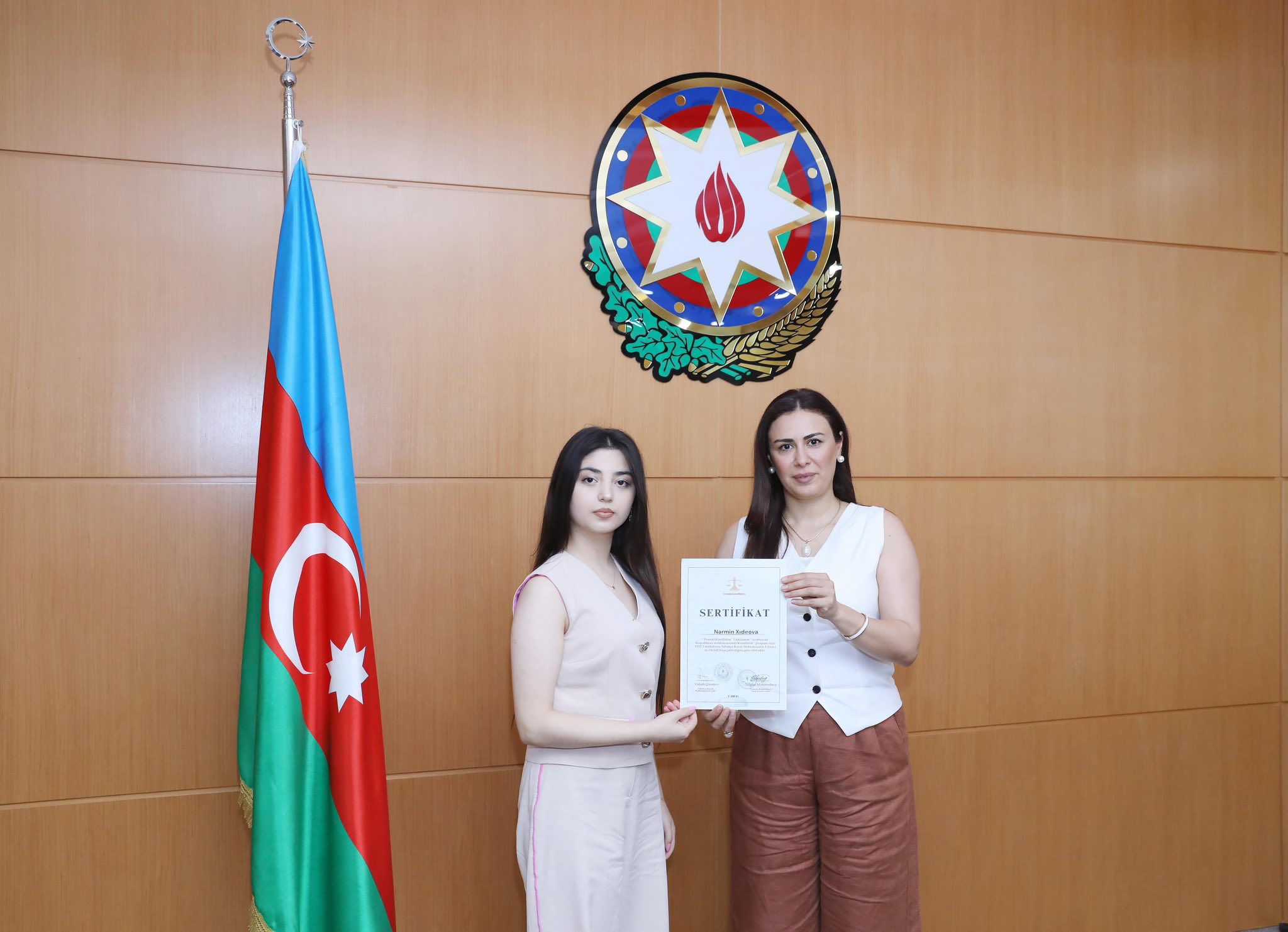 Sabunçu Rayon Məhkəməsində könüllülərin sertifikasiyası