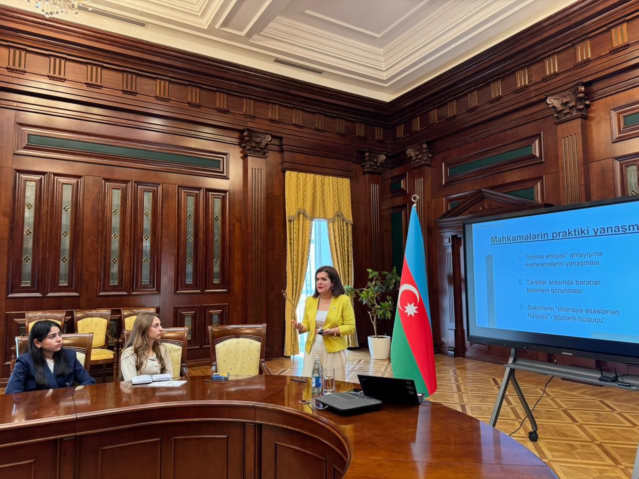 “Dəyirmi Masa” layihəsinin buraxılışı