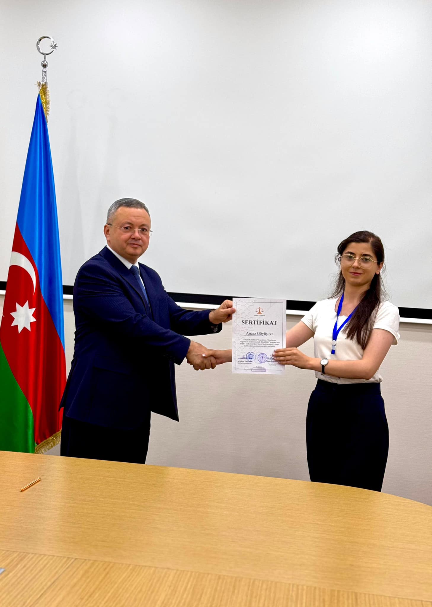 Şəki və Şəmkir Rayon Məhkəmələrində könüllülərin sertifikasiyası