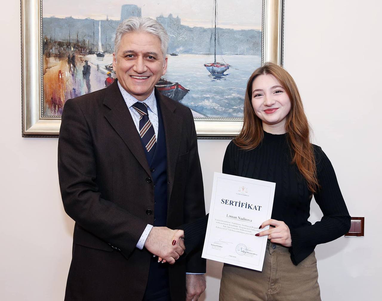 Bakı Ağır Cinayətlər Məhkəməsində könüllülərin sertifikasiyası